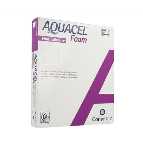 Aquacel foam non adhesive schuimverband 15 x 15 cm