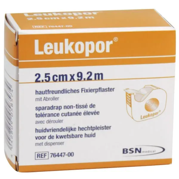 Leukopor hechtpleister 9,2 meter x 2,50 cm met dispenser